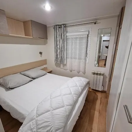 Kamp alanı Paus'art Deco